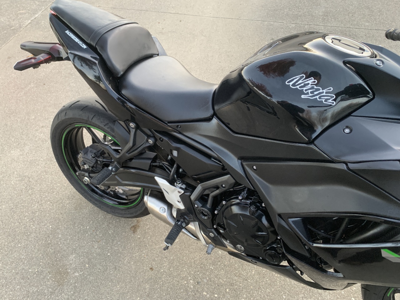 2025 Kawasaki Ninja 650 ABS KRTC 